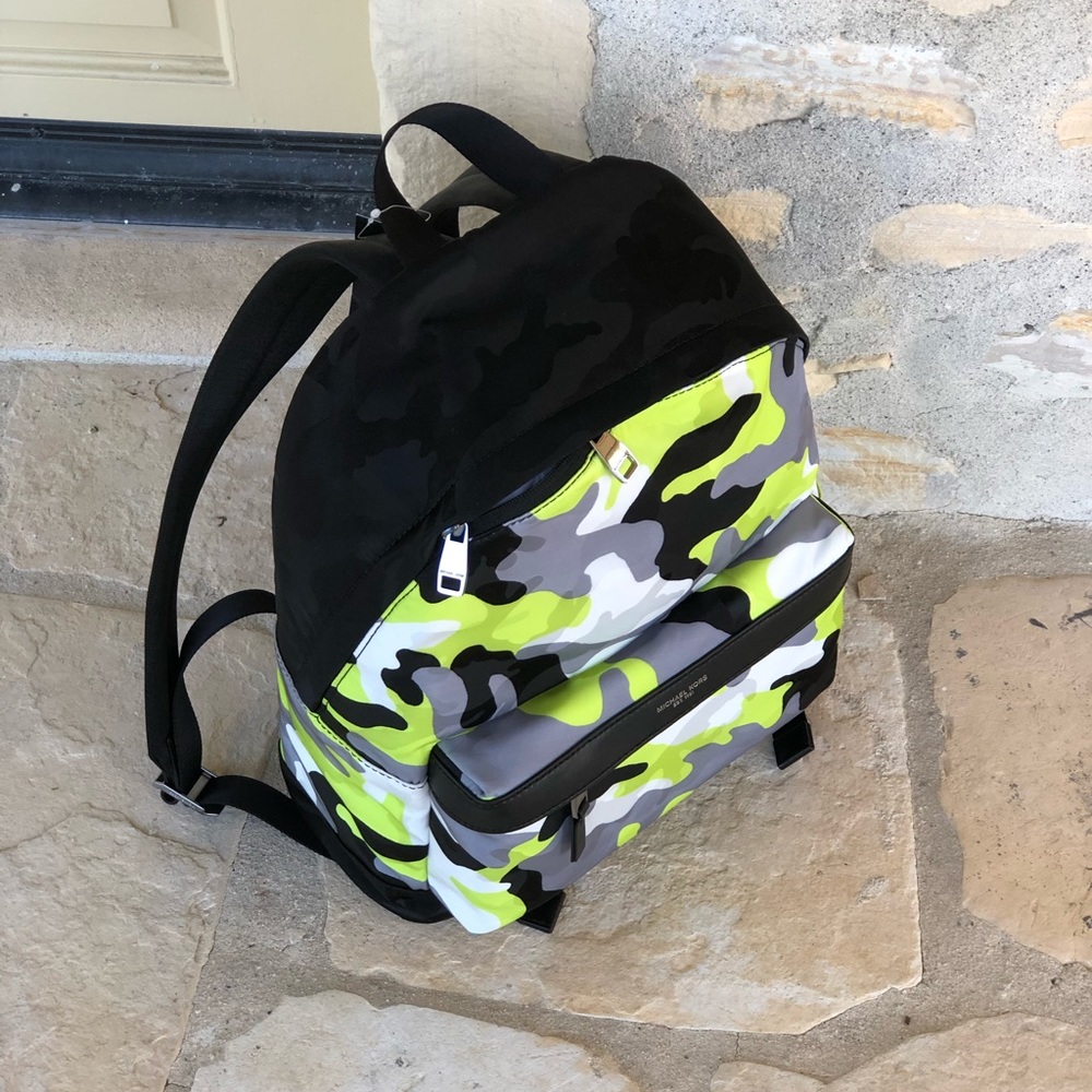 NWT men’s camo camouflage men’s backpack - Picture 3 of 4